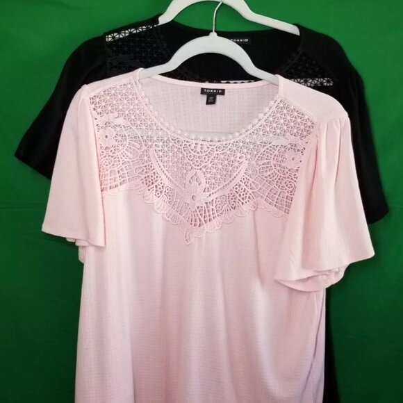 TORRID Size 00 Crinkle Gauze Crochet Top Short Sleeve Black and Pink. Lot of 2 - Picture 1 of 9